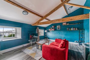 Photo 1- click for photo gallery